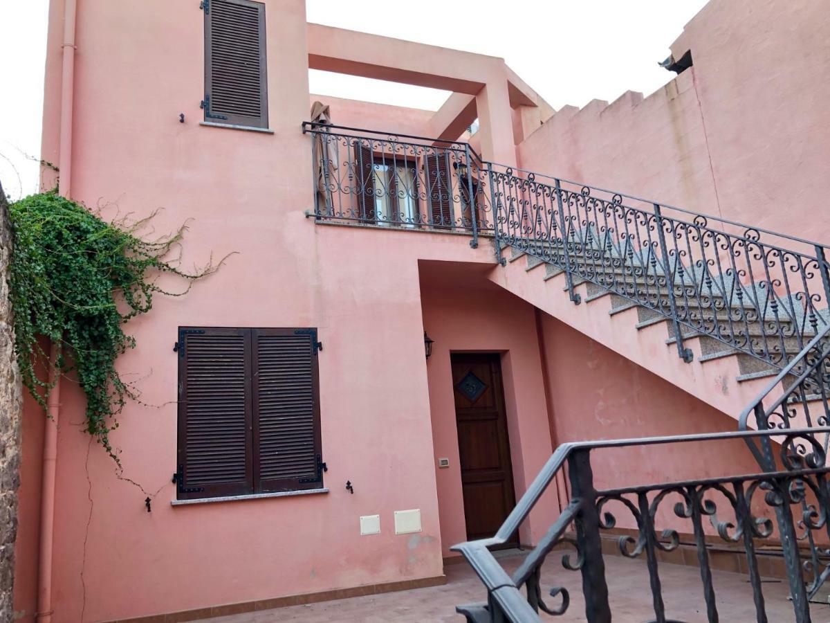 Sa Corti Antiga Apartment SantʼAntìoco Exteriör bild
